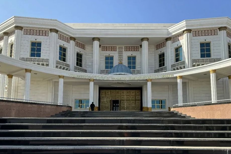 新之航中亚五国博物馆考察团到达土库曼斯坦